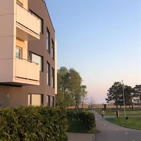 Modern One Bedroom Flat With Sunset Views, Self Check-in بارنو