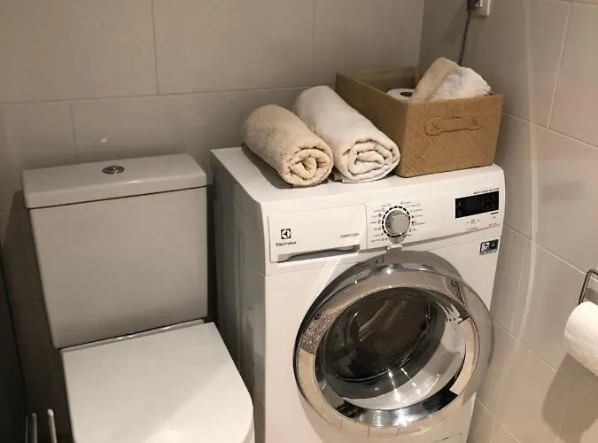 Modern One Bedroom Flat With Sunset Views, Self Check-in Pärnu